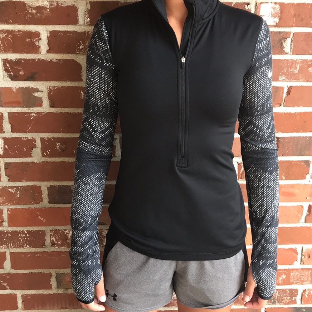 Super cute Nike pullover